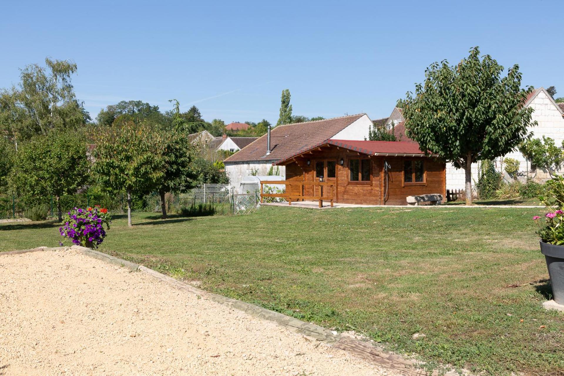 Le Sarcinoe Hotel Sergines Екстериор снимка